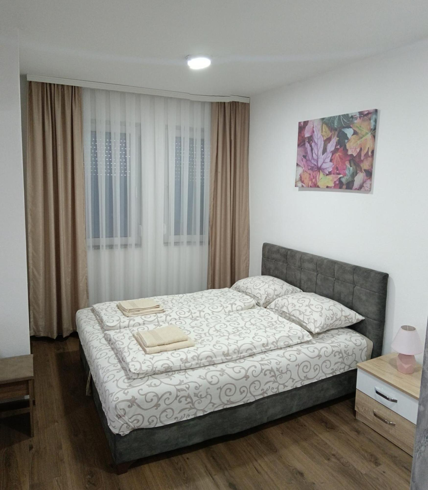 Apartmani Centar Sjenica Exteriér fotografie